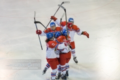 IIHF4-13